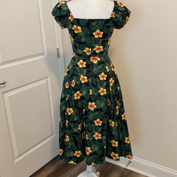 Collectif Dolores Tropical Hibiscus Doll Dress sz 2 - Picture 5 of 12